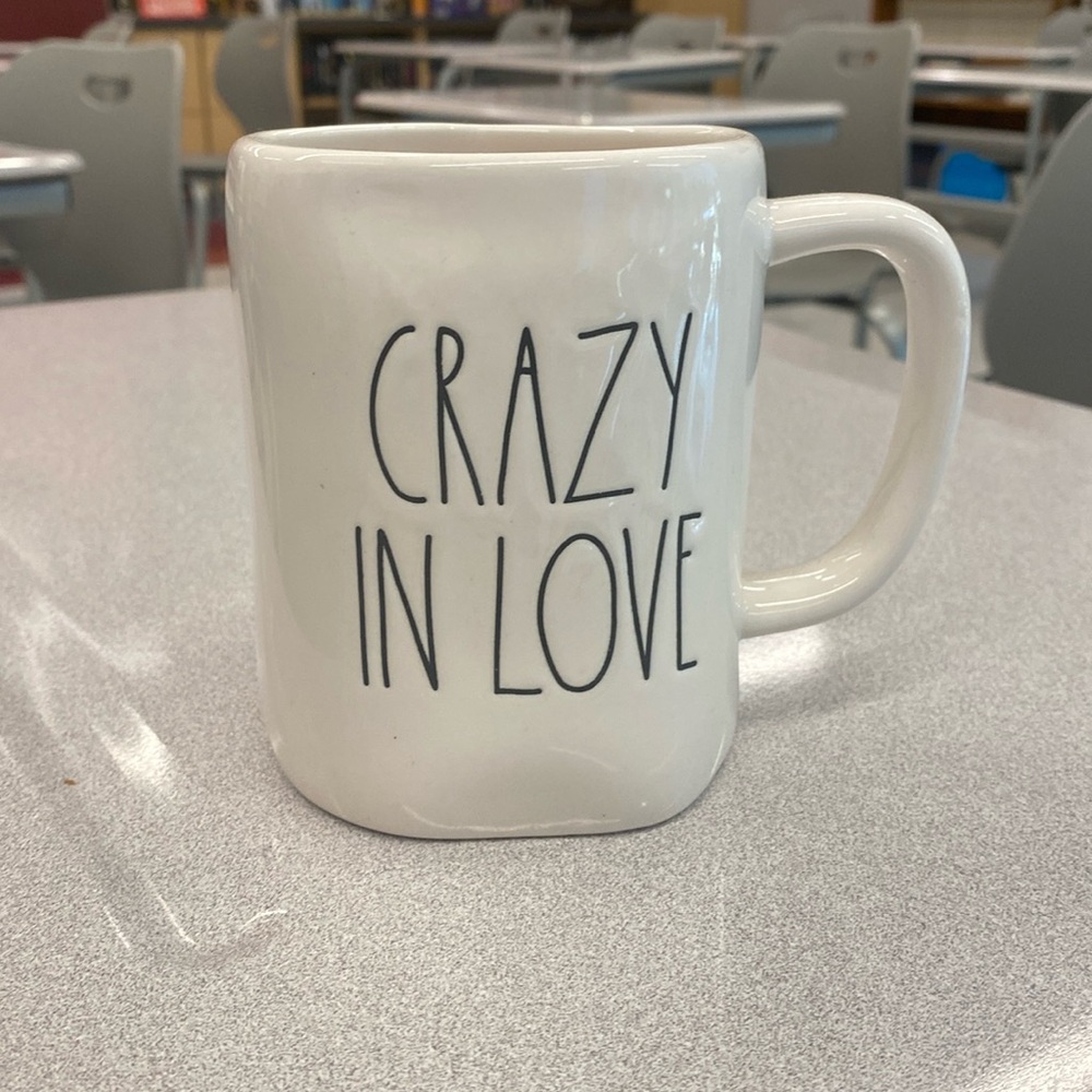 BNWOT Rae Dunn “Crazy in love” mug